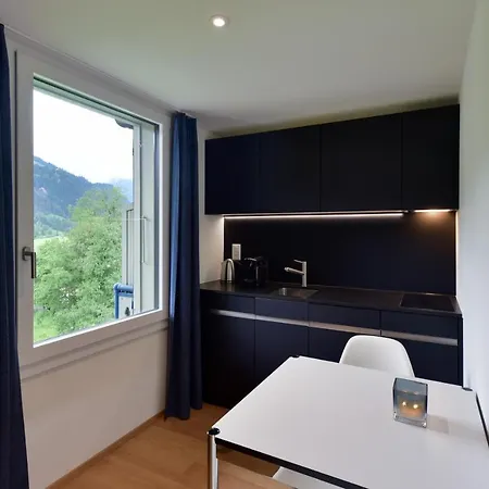 Bellevue & Apart Otel Lenk