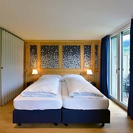 Bellevue & 3*